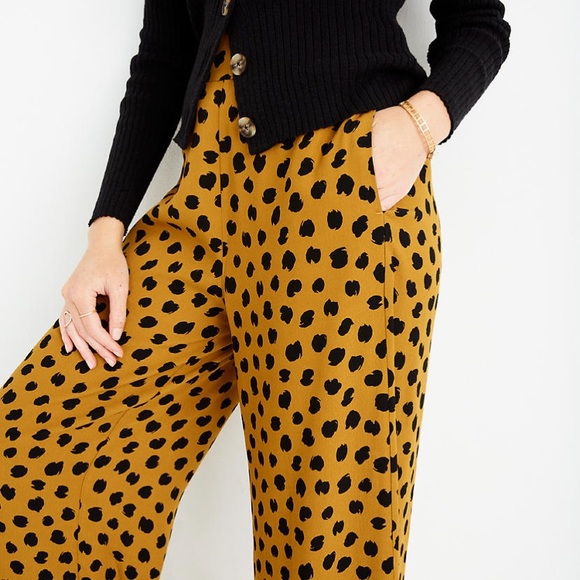 Madewell Huston Pull-on Crop Pants in Painted Spot - Picture 2 of 8